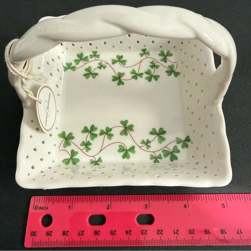 White Ceramin Porcelain Basket with Green Clover trinkets Plate Jewelry 5x4”